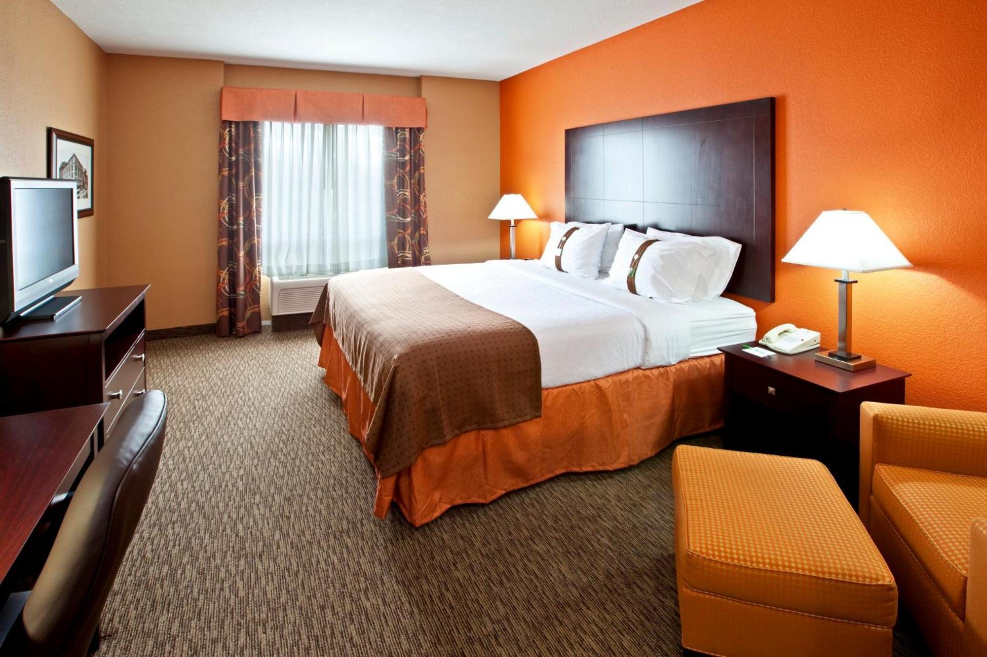 Hotel Airport South By Ihg 3*