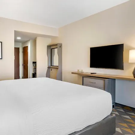 Holiday Inn Louisville Airport South By Ihg Exterior photo