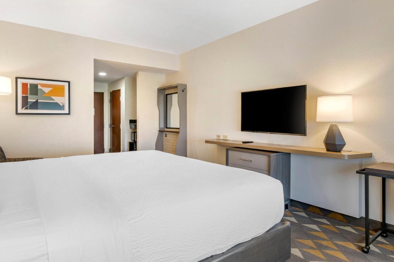 Airport South By Ihg 3*