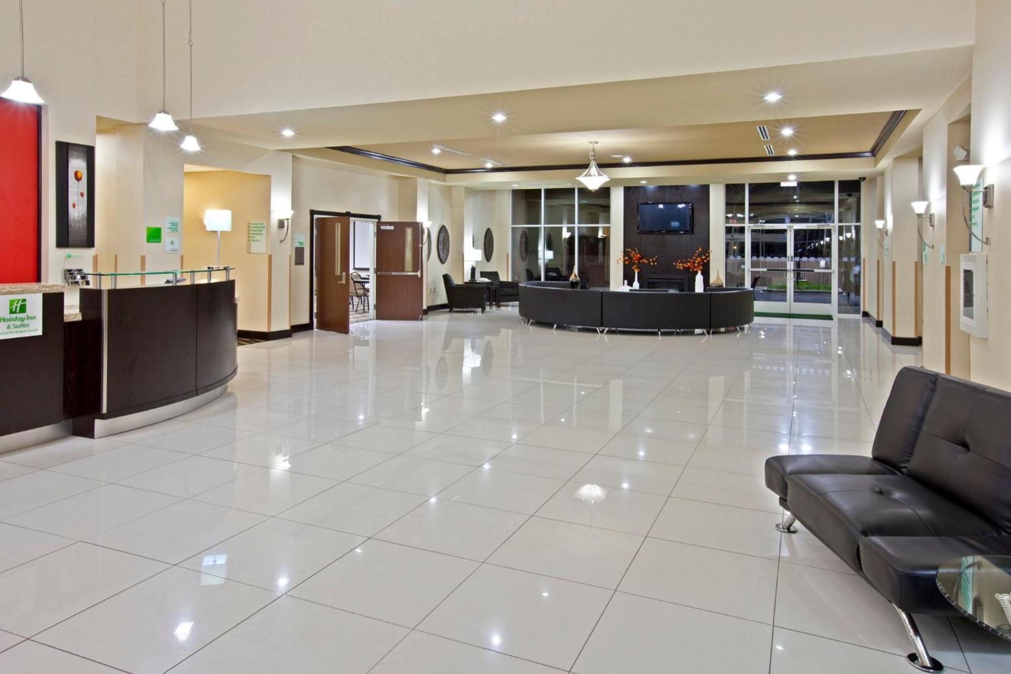 Hotel Airport South By Ihg Louisville