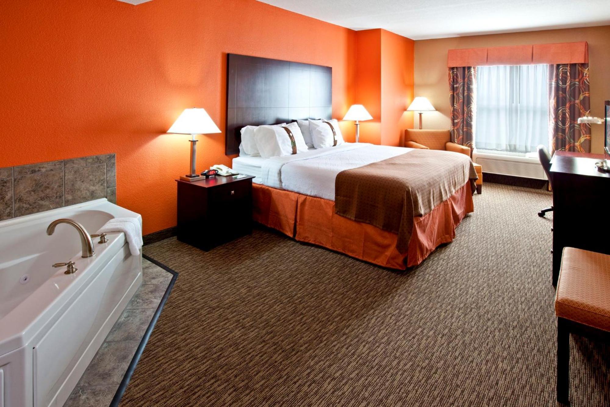 Airport South By Ihg Louisville